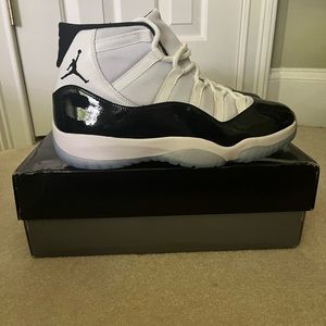 Jordan 11 Retro: Concord (2018)